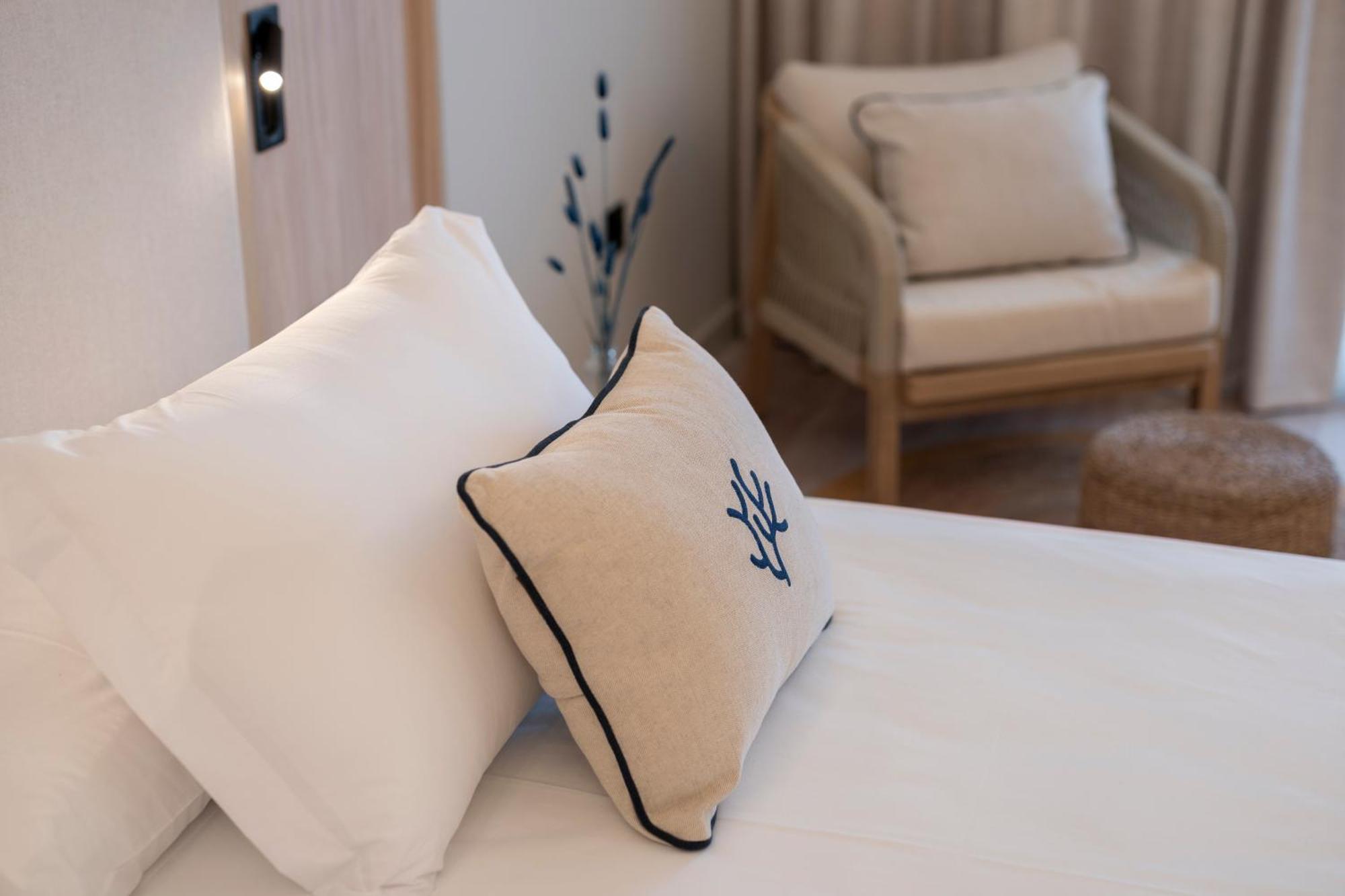 Pontiana Thalasso Hotel 奥罗佩萨德尔马 外观 照片