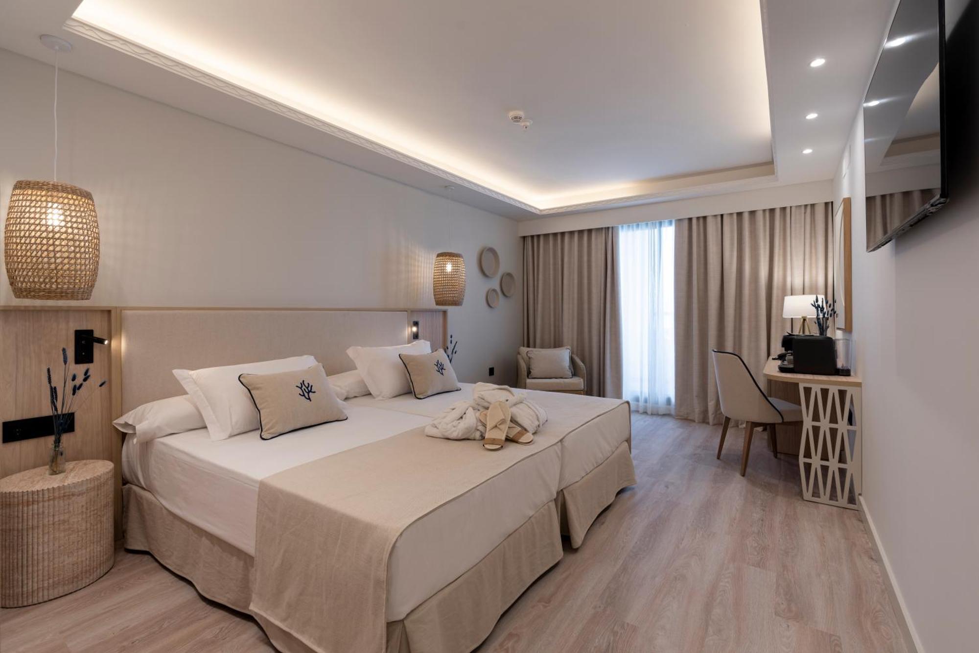 Pontiana Thalasso Hotel 奥罗佩萨德尔马 外观 照片